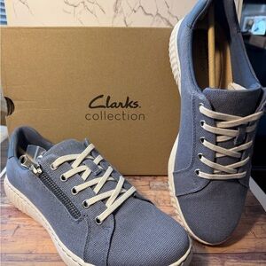 Clarks Collection Lace-Up Sneakers Caroline Echo Blue women’s 9.5